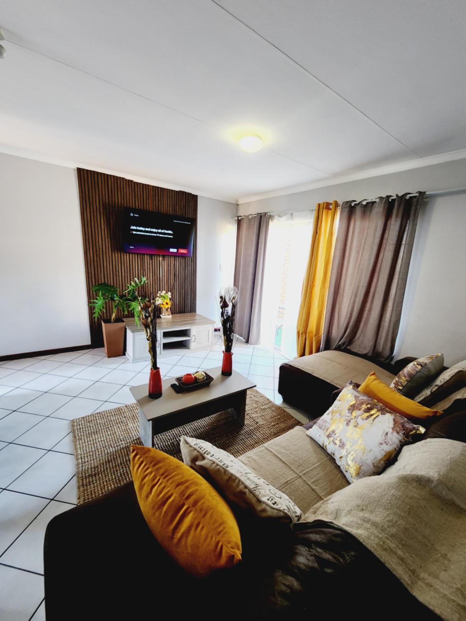 Faerie Glen Heights-no Load Shedding Apartment *