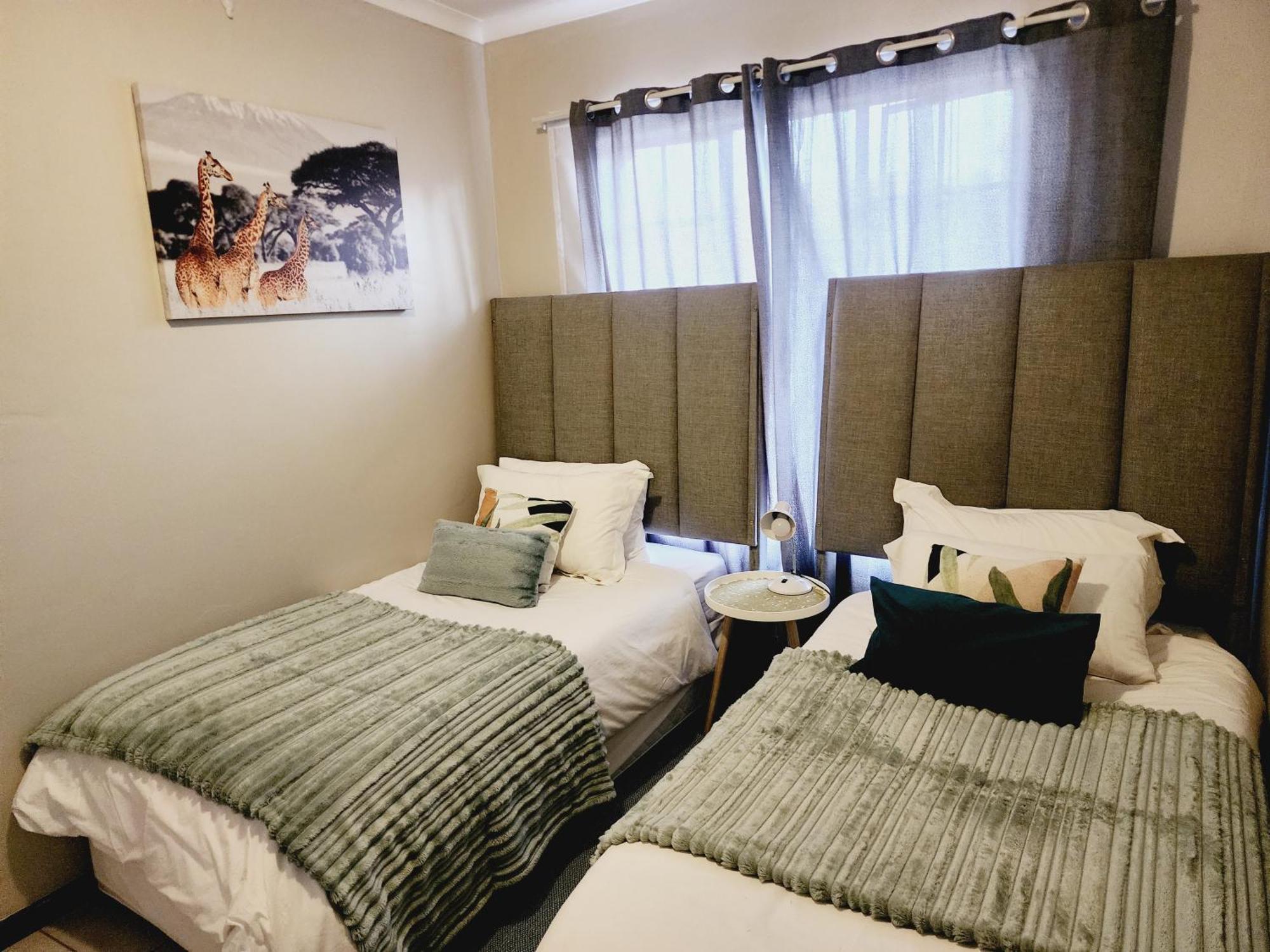 Faerie Glen Heights-no Load Shedding Apartment