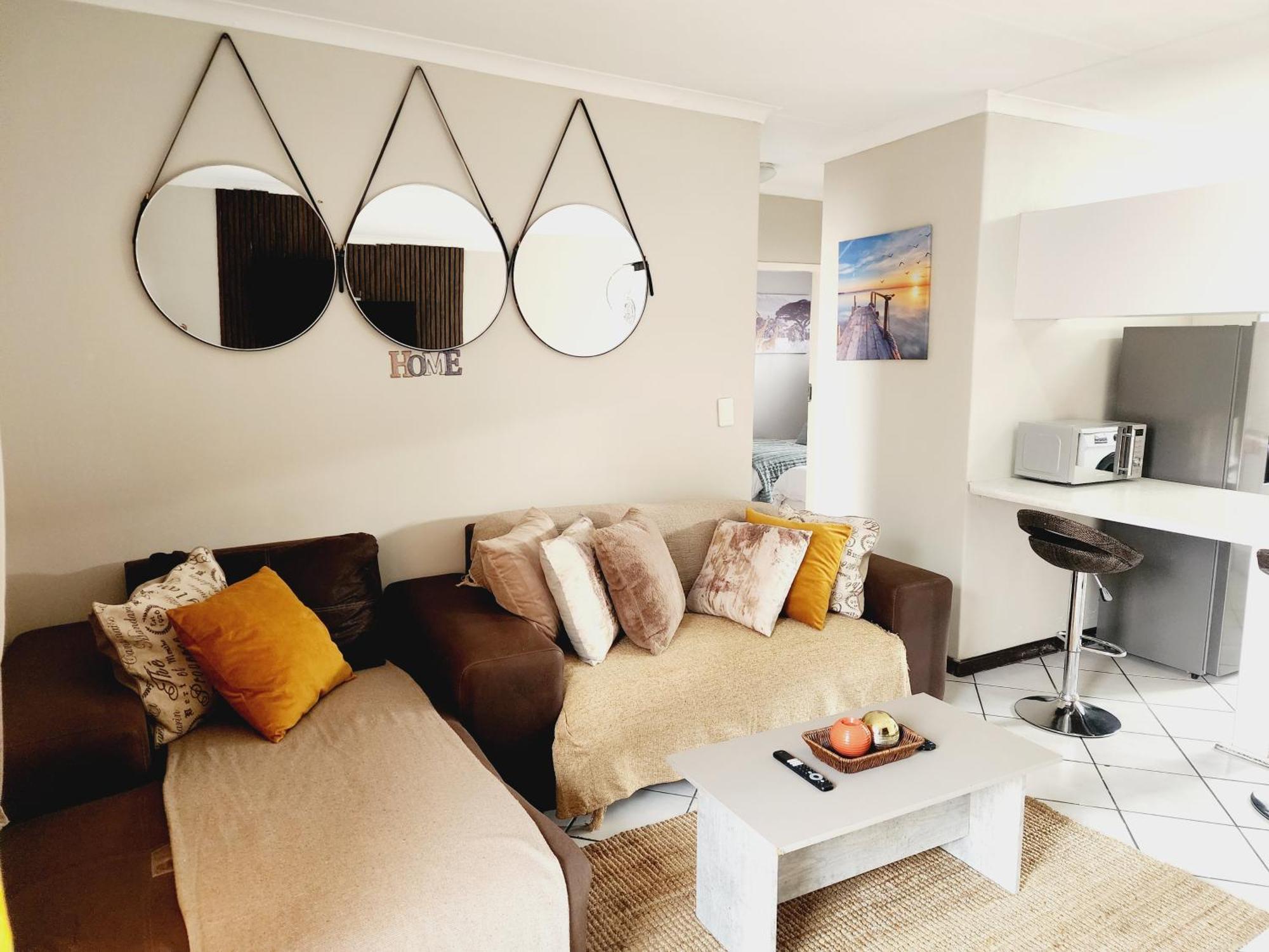 Apartment Faerie Glen Heights-no Load Shedding *
